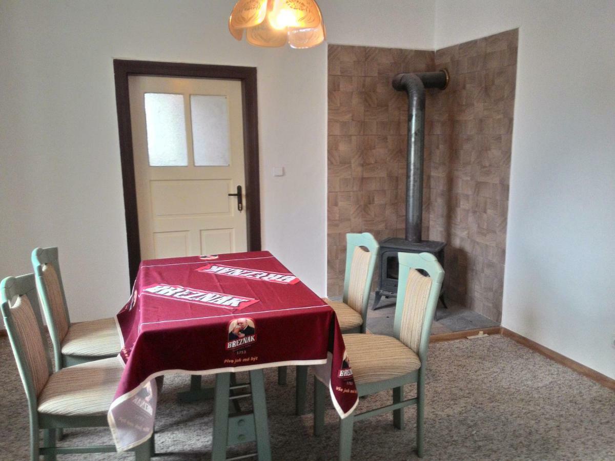 Kanada Inn U Klinovce Vejprty Zewnętrze zdjęcie